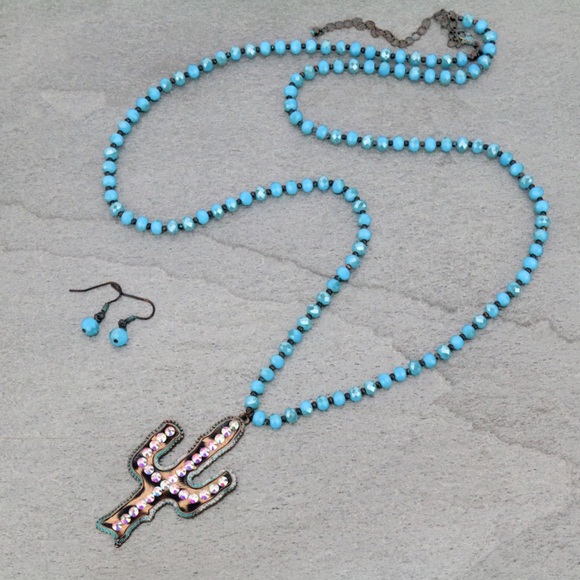 Treasure Jewels Jewelry - Turquoise Color Beaded Cactus Necklace and Earring Set NWT